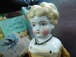 china head blonde nude face